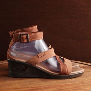 Keen Sandals Womens Size 9 Brown Skyline Wedge Leather Comfort Ankle Wrap Shoes